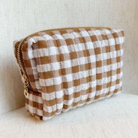 Color Parade Gingham Cosmetic Case (Color: Brown)